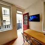 Studio Jeannette Avec Balcon Et Juste A 130 Metres Plage ! Plein Centre ! Wifi - Draps Serviettes Inclus !